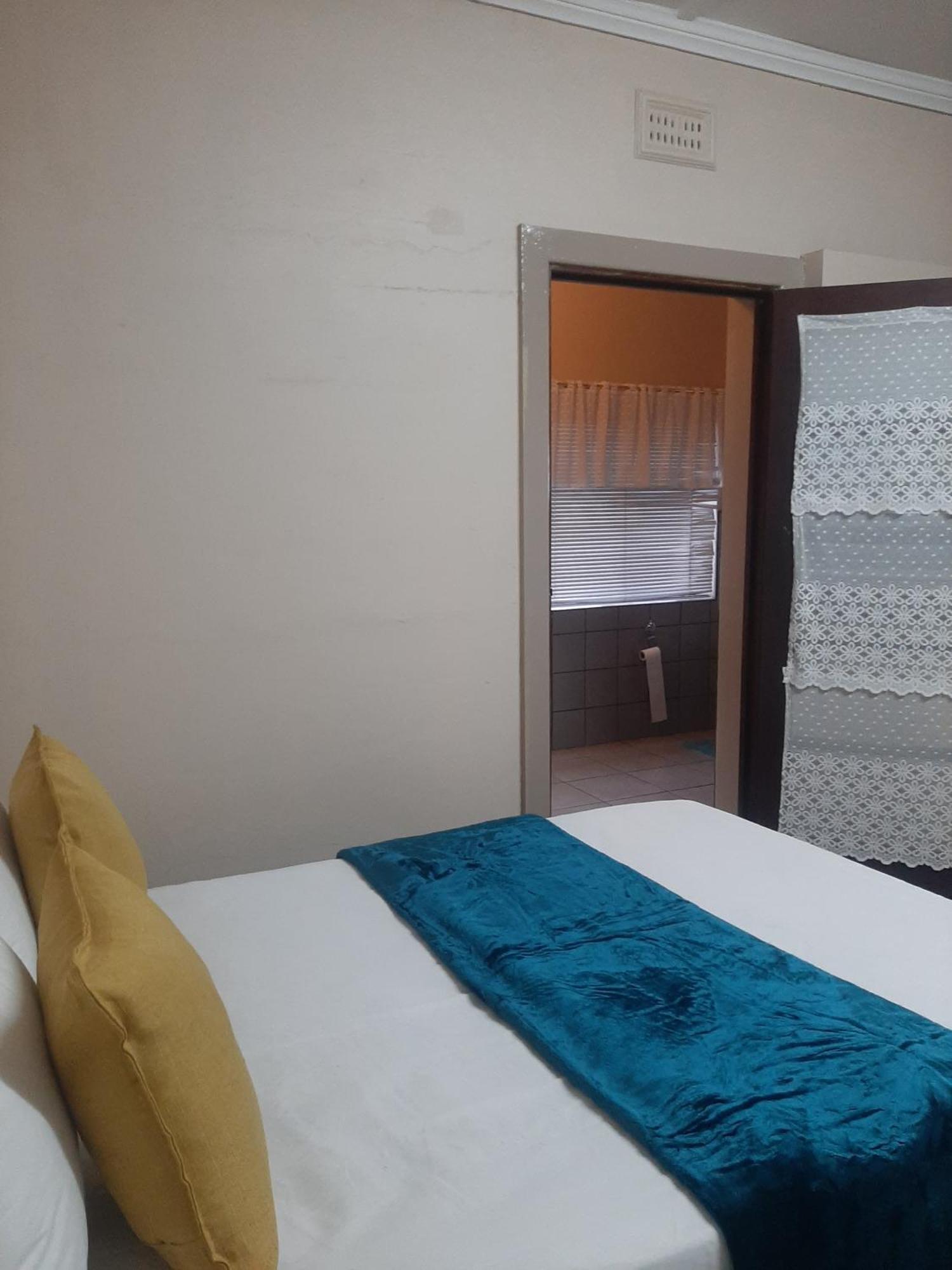 Triple S Guest House Кейптаун Екстериор снимка
